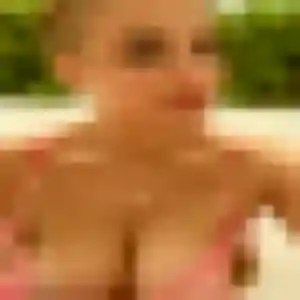 Habiba, 41 ans, en ligne à Beuvardes pour une rencontre coquine