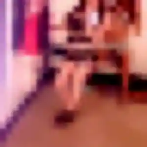 Charmante Fouzia, 24 ans à Béville-le-Comte - la contacter
