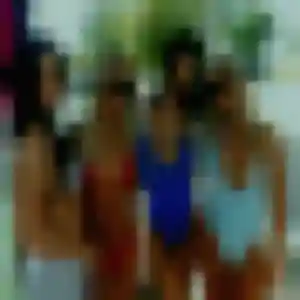 Amira (34 ans) à Bierne attend une rencontre rapidement