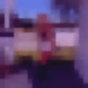 Contacte Nadia, 22 ans à Bierne en privé