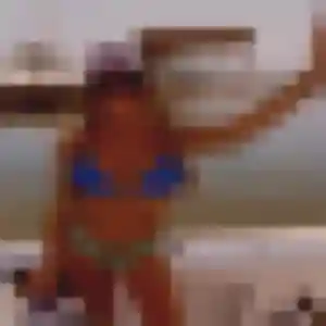 Lyna, 43 ans, connectée à Billiat pour un beurette