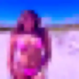 Contacte Siham, 26 ans à Blaru gratuitement