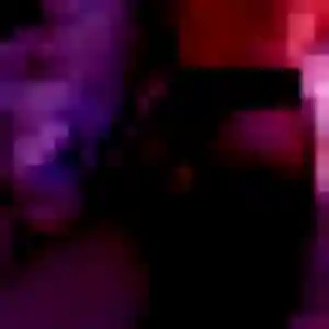 Nour (22 ans) à Blois propose une rencontre rapidement
