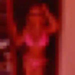Contacte Basma, 34 ans à Boisset-Saint-Priest gratuitement