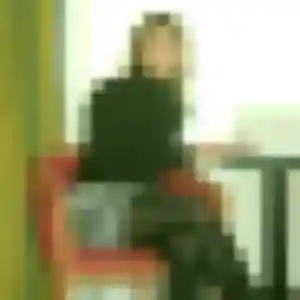 Naima, 25 ans, connectée à Bologne pour une rencontre coquine