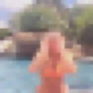 Photo privée de Soumia, 38 ans à Bonneuil-Matours - rencontre coquine