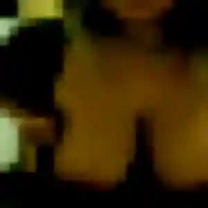 Sana, 22 ans, connectée à Bort-l'Étang pour une rencontre coquine