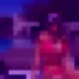 Tinhinane, 44 ans, connectée à Bouée pour un beurette