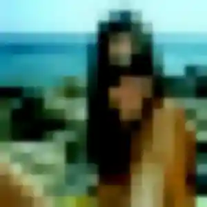 Noura (25 ans) à Bougé-Chambalud propose un beurette ce soir