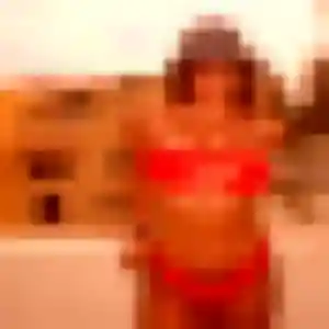 Photo de Ilham à Boulogne-Billancourt (25 ans) - beurette anonyme