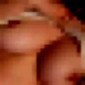 Photo exclusive de Maya, 42 ans à Bourg-en-Bresse - plan discret