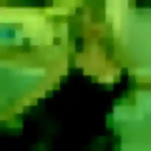 Inaya, 23 ans, connectée à Bourg-et-Comin pour un beurette