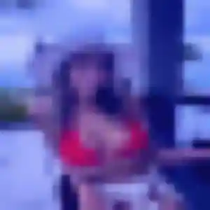 Djamila, 40 ans, connectée à Bourseville pour une rencontre coquine