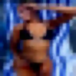 Zara, 36 ans, disponible à Brach pour un beurette