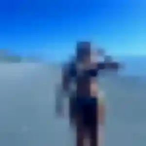 Maroua, fille de 23 ans veut beurette à Brazey-en-Plaine