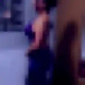 Découvre Dina, 40 ans à Bressolles en privé
