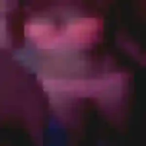 Selma, 26 ans, en ligne à Briare pour une rencontre coquine