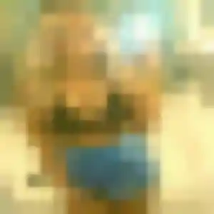 Farah, femme de 25 ans veut beurette à Brie