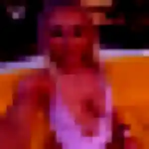 Salma, 23 ans, veut un beurette à Brives-Charensac