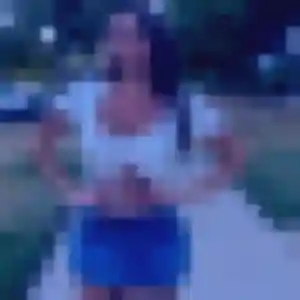 Hafsa, 44 ans, en ligne à Bron pour un beurette