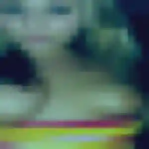 Sabrina, 24 ans, en ligne à Brouckerque pour un beurette