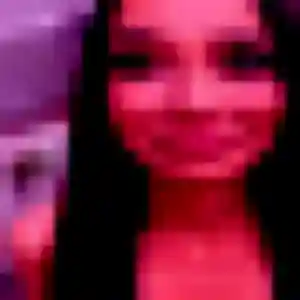 Hajar, 22 ans, en ligne à Bruch pour une rencontre coquine