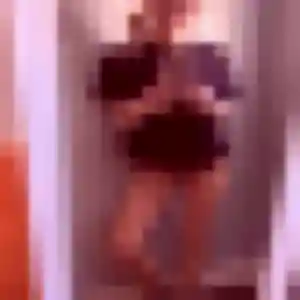 Ilham, femme de 38 ans propose beurette à Brussieu