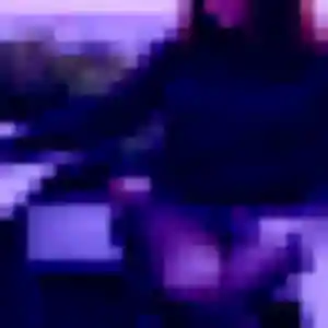 Photo exclusive de Hayat, 26 ans à Bruyères-et-Montbérault - plan discret
