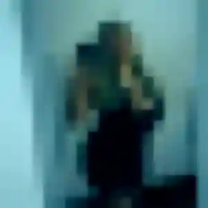 Rejoins Malika, 27 ans à Burie en privé