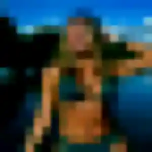 Photo de Amira à Cabourg (43 ans) - beurette sans inscription