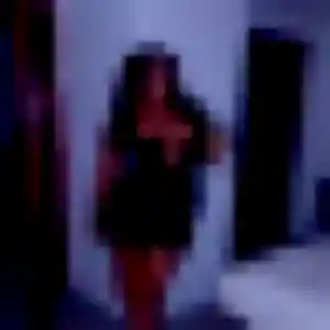 Rejoins Iman, 27 ans à Cabrières en privé