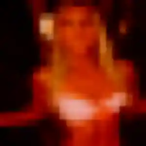 Photo de Hanane à Cambron (44 ans) - beurette gratuit