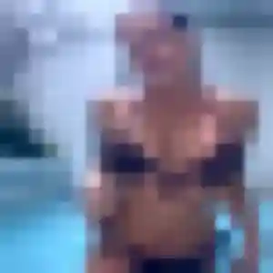 Charmante Samia, 34 ans à Canals - voir sa photo