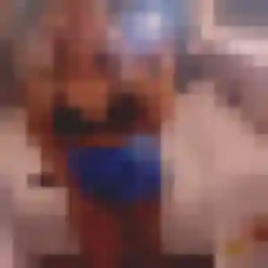 Rejoins Sirine, 22 ans à Capdenac-Gare en privé