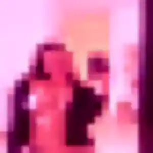 Hind, 32 ans, connectée à Capendu pour une rencontre coquine
