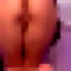 Kenza, 30 ans, connectée à Capens pour un beurette