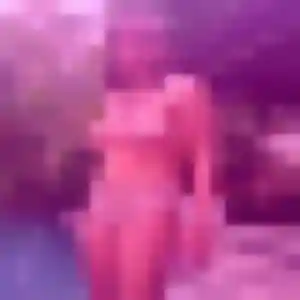 Lamia, femme de 40 ans propose beurette à Carantec