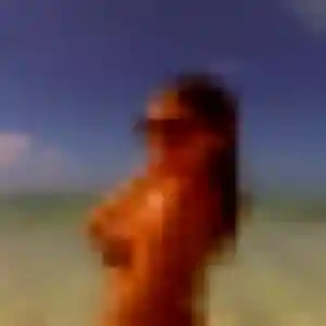Sarah, 38 ans, en ligne à Carlux pour une rencontre coquine