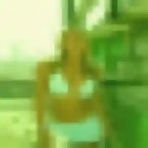 Photo privée de Nassima, 32 ans à Carros - rencontre coquine