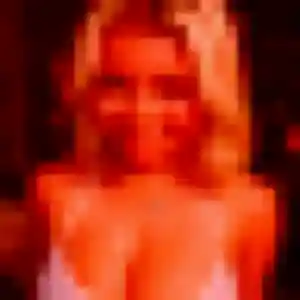 Découvre Hafsa, 40 ans à Cassel en privé