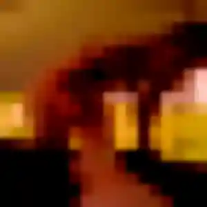 Hind, 41 ans, en ligne à Cassis pour une rencontre coquine