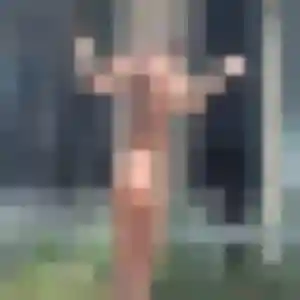 Photo de Loubna à Cassis (24 ans) - beurette anonyme