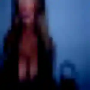 Photo de Lamia à Cast (29 ans) - beurette discret