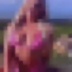 Ahlam, fille de 32 ans propose beurette à Caudan
