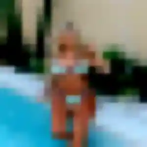Charmante Anissa, 25 ans à Cauffry - voir sa photo