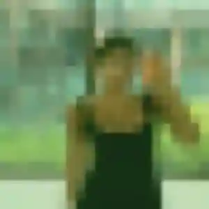 Fatima (22 ans) à Cély propose un beurette ce soir