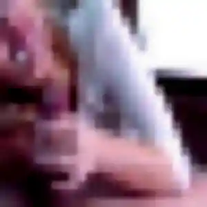 Syrine, 26 ans, connectée à Cély pour une rencontre coquine