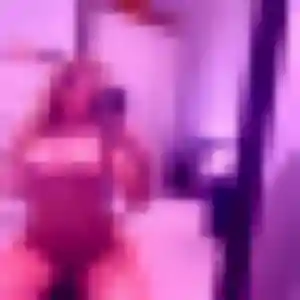 Aya, 34 ans, en ligne à Chalmaison pour un beurette