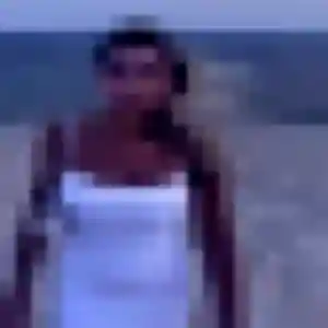 Nawal, 39 ans, connectée à Chalon-sur-Saône pour une rencontre coquine