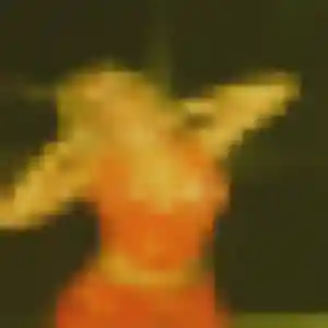 Photo de Rihab à Chamberet (25 ans) - beurette discret